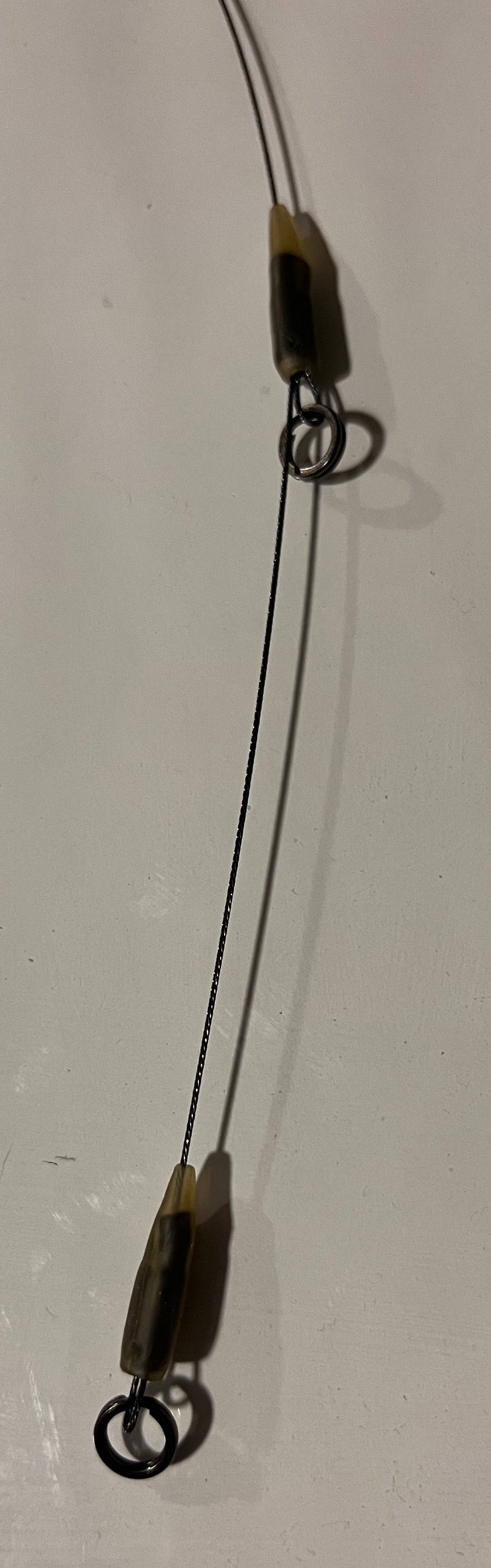 Titanium Pike trace 20", Green sleeves no hooks x 3
