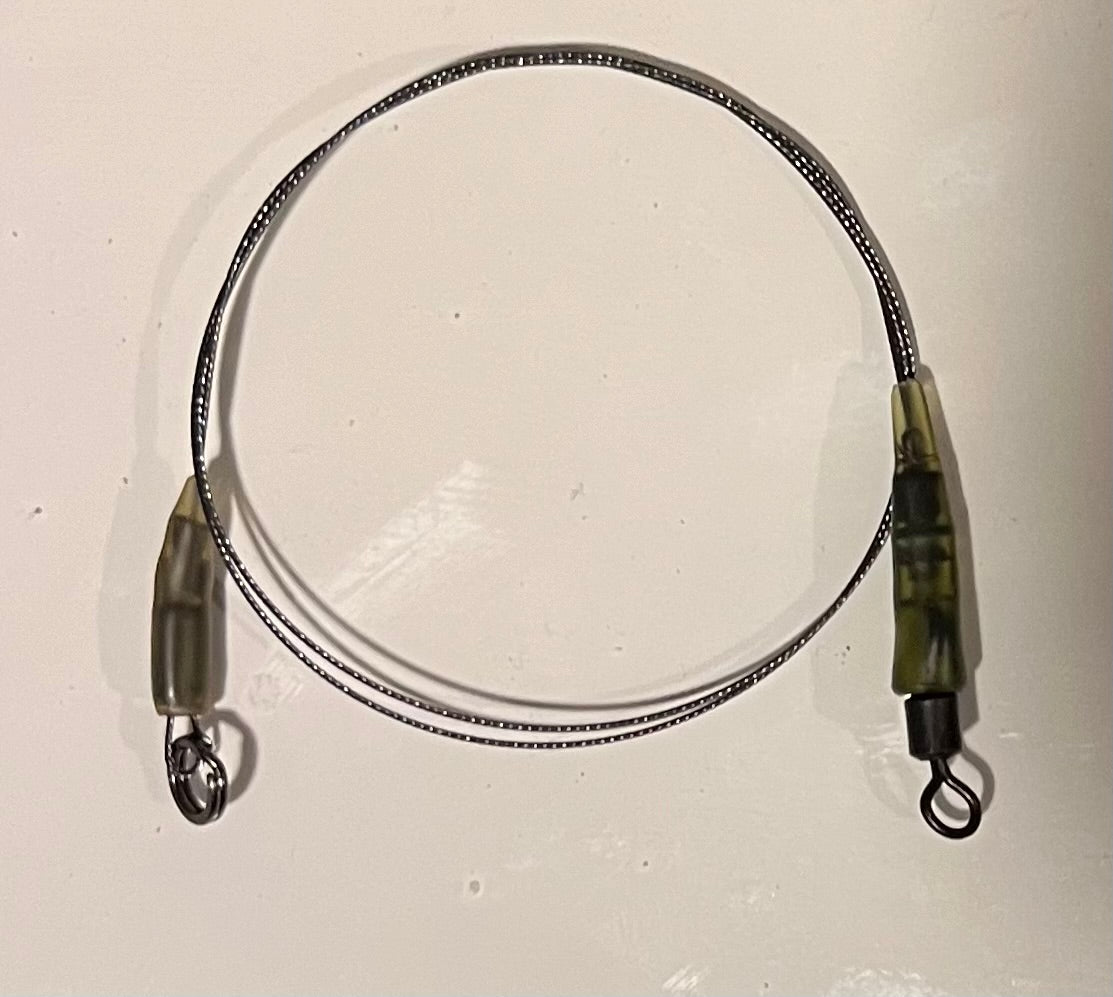Titanium Pike trace single hook 44lb Ni-Ti wire