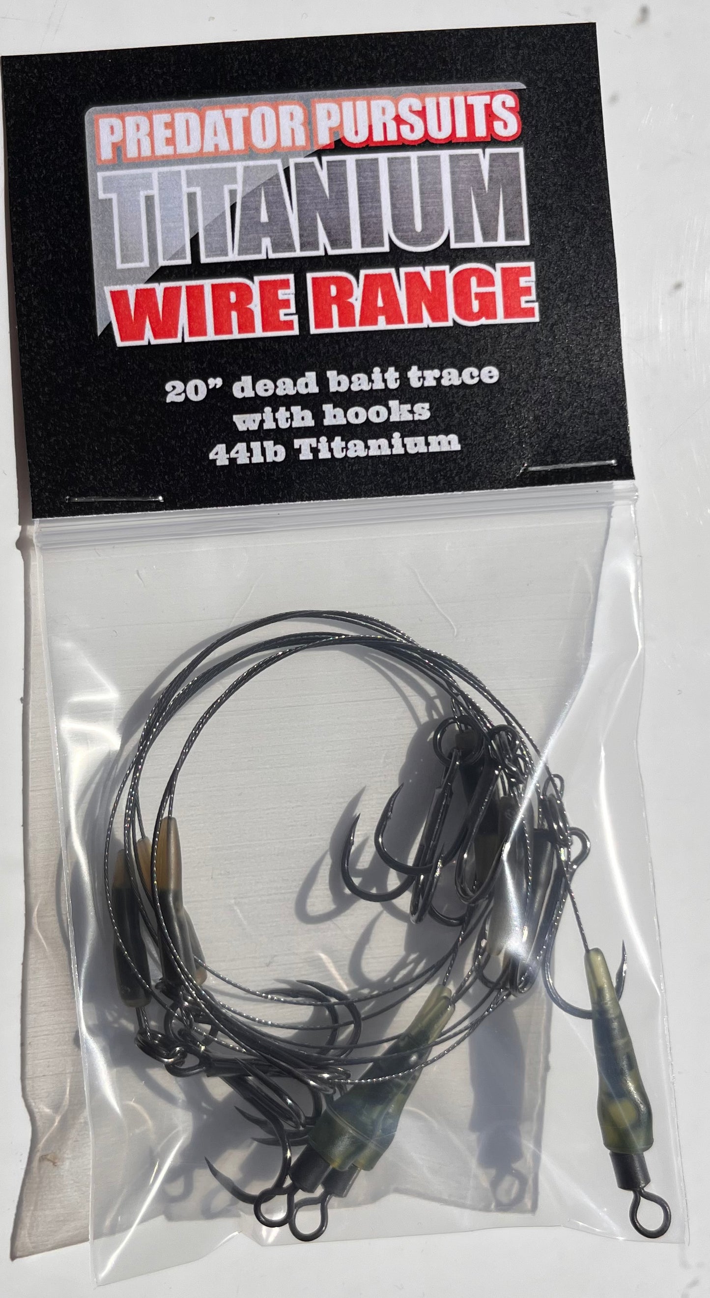 Titanium Pike trace 20", with hooks x 3 various spacings
